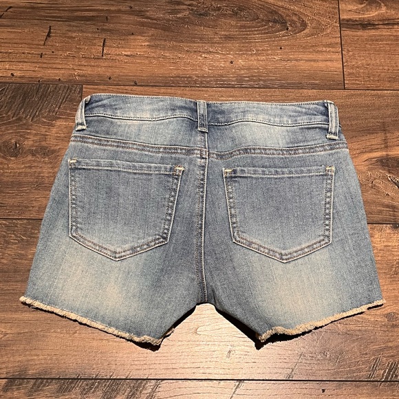 Dex Cut Off Denim and Lace shorts - Picture 2 of 3